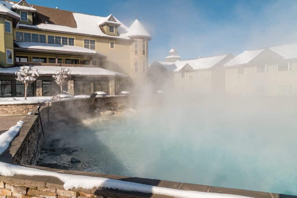 Pagosa Springs, CO, US: Pagosa Springs is a town in southwest Colorado known for its hot springs.