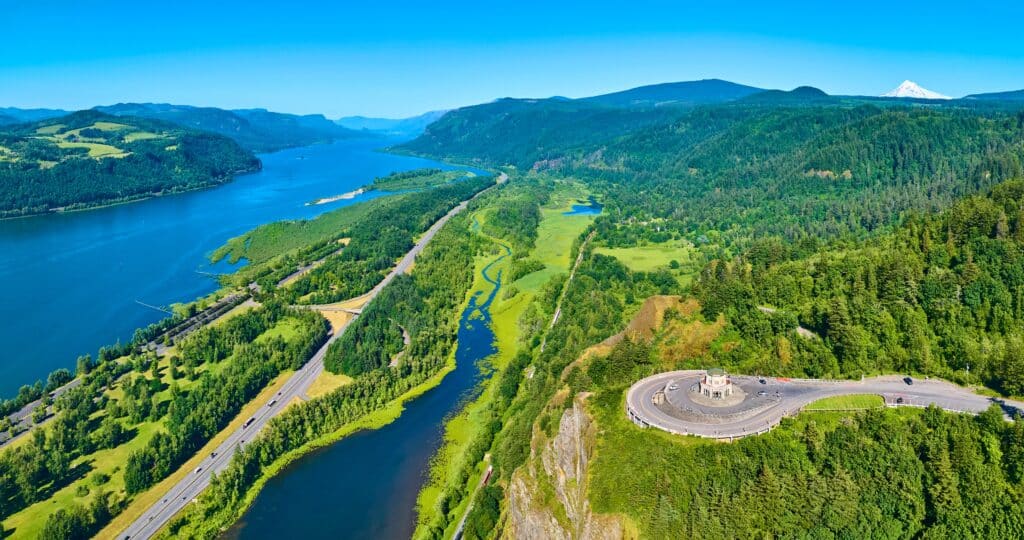 Aerial Fly Through Columbia River Gorge with Vista House and Mount Hood