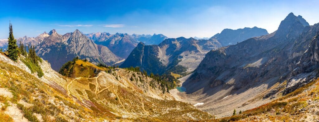 Cascade Range from the high ridge of the Maple Pass Loop Trail in North Cascades National Park.