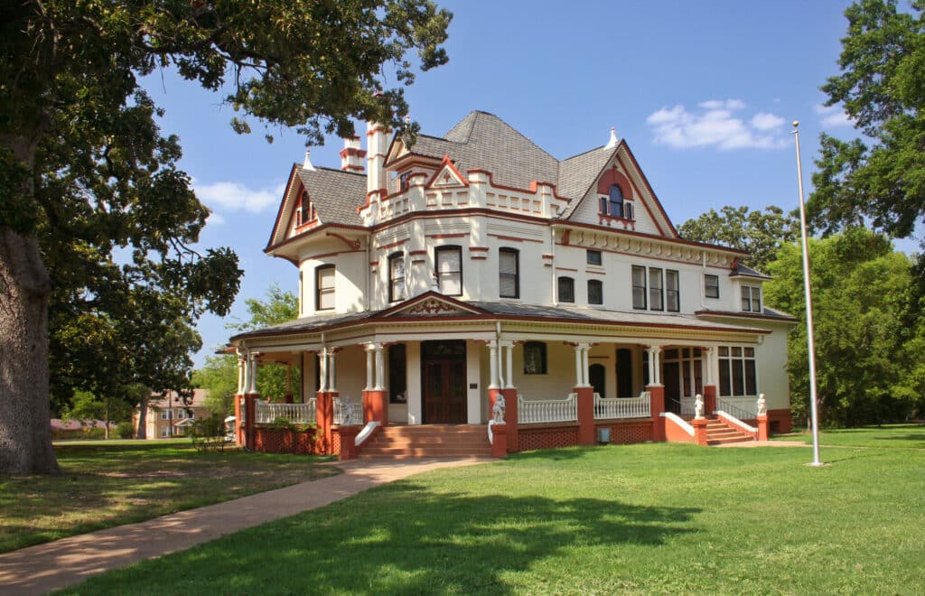 Historic Victorian Home located in Tyler, TX