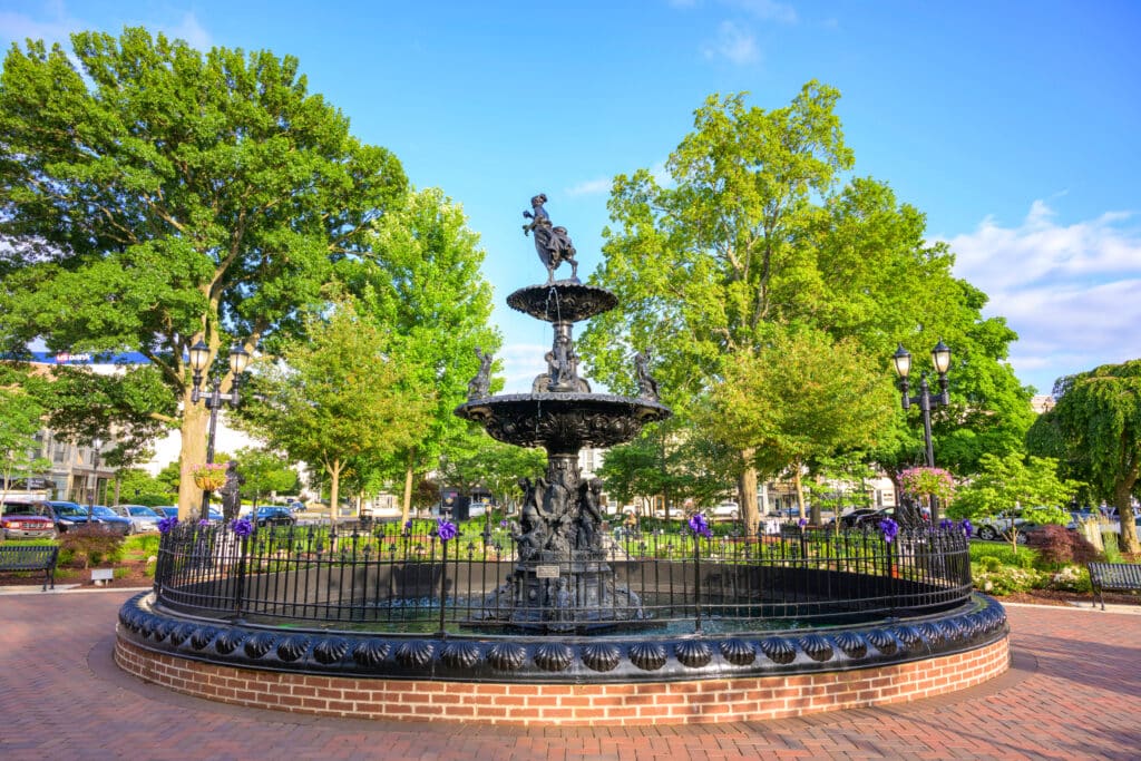 Bowling Green Kentucky, USA. Center park was decorated by purple ribbons flowers for passing few day international Memorial Day, beautiful park in town.