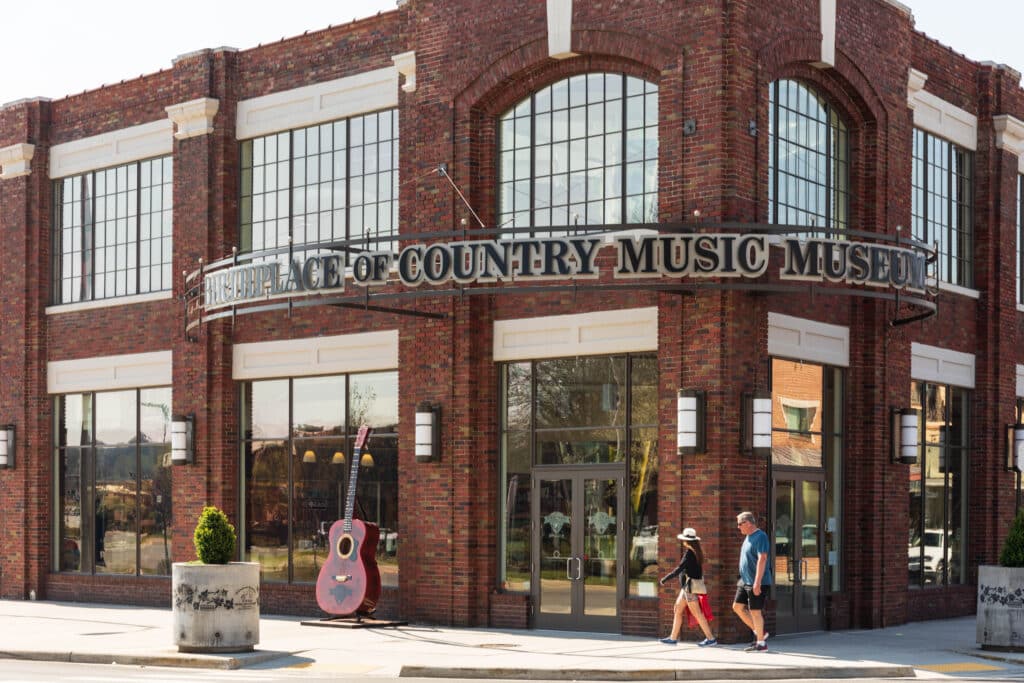 BRISTOL, TN-VA, USA: The front exterior of the "Birthplace of Country Music Museum", in downtown.