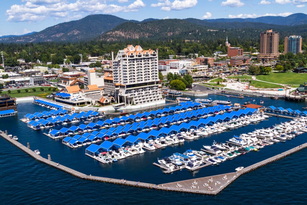 Coeur d' Alene, Idaho: Aerial view of The Coeur d' Alene resort and Marina, Coeur d' Alene, Idaho.
