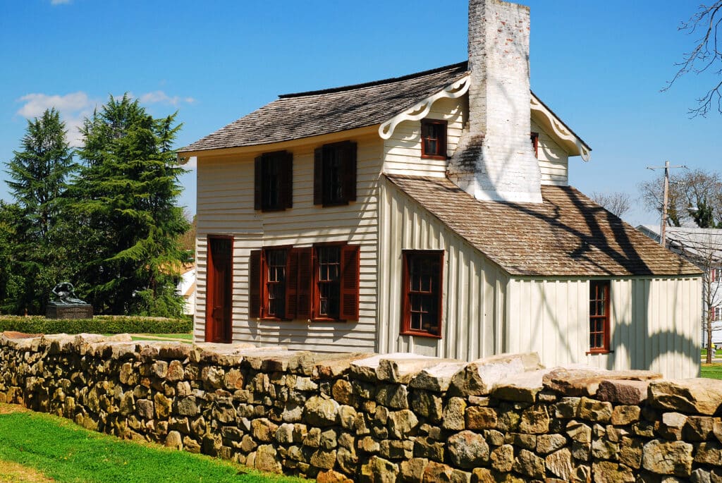 Fredericksburg, VA, USA. The Historic Innis House sat in the crossfire between the Union and Confederate armies during the American Civil War. The was riddle with bullets during the war.