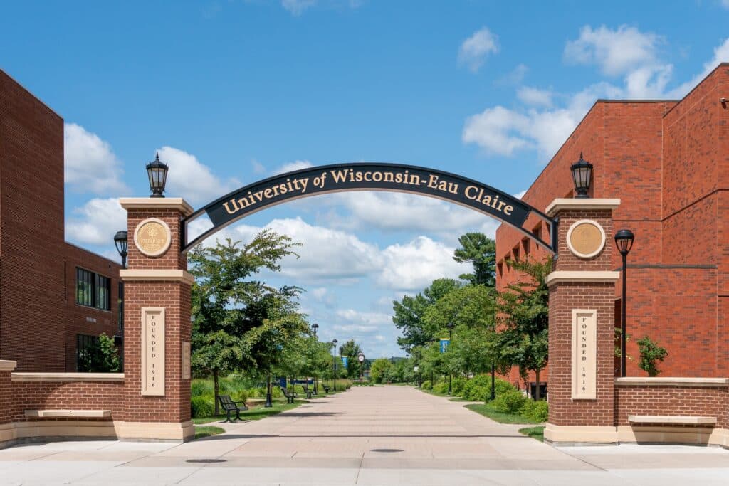 EAU CLAIRE, WI, USA: Stowe Gateway entrance at the University of Wisconsin-Eau Claire.