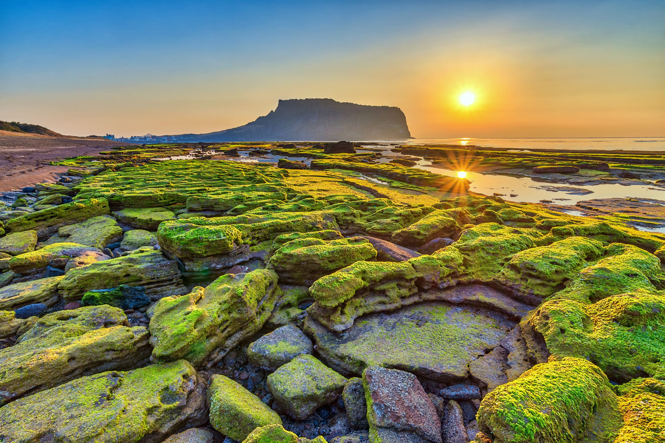 Sunrise at Jeju Do Seongsan Ilchulbong, Jeju Island, South Korea